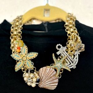 8” to 10” adjustable gold chunky necklace